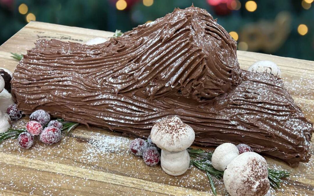 Buche de Noel - A Delicious Christmas Cake!