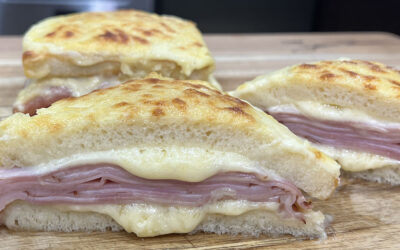 Croque Monsieur – A French Twist to the Ham & Cheese!
