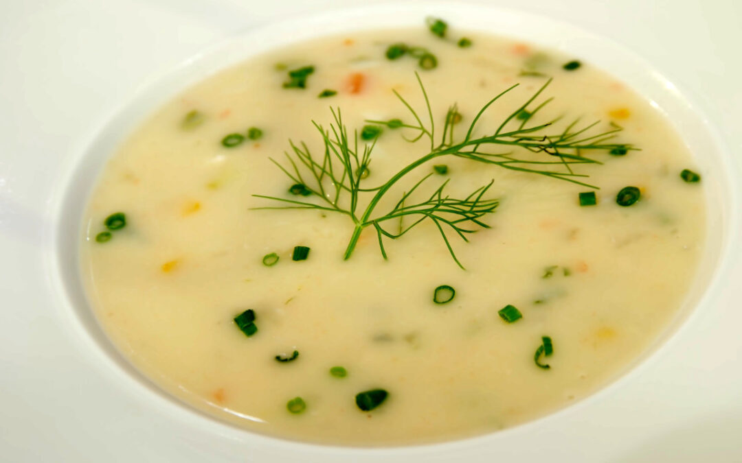 An Amazing and Easy Seafood Chowder Recipe